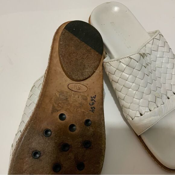 Sesto Meucci white tan Leather Woven Slide Sandals size 5 - Picture 3 of 6